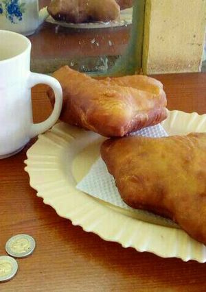 A picture of Mandazi.