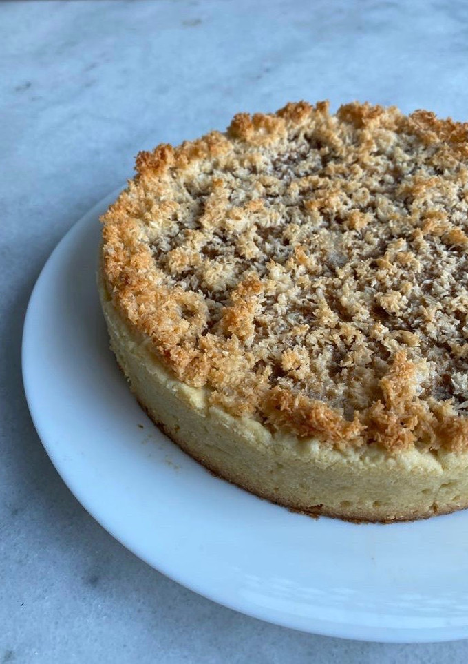 Una foto de Tarta de coco y dulce de leche
