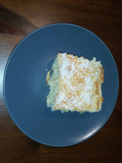 A picture of Lemon and coconut cake.