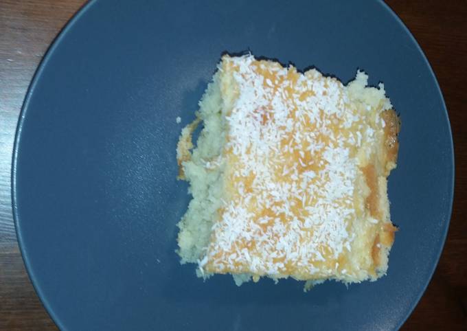 Lemon and coconut cake