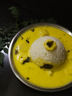अरबी की कढ़ी (arbi ki kadhi recipe in Hindi) रेसिपी मुख्य फोटो