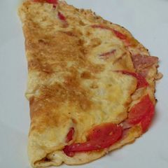 A picture of Tomato And Ham Omelette.