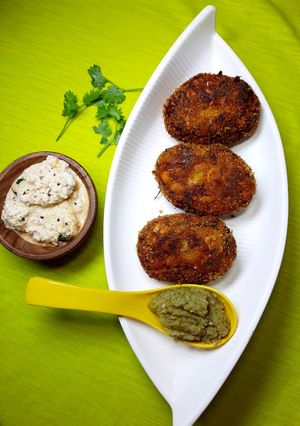 स्वीट कॉर्न वेजी कटलेट (Sweet corn veggie cutlet recipe in Hindi) रेसिपी मुख्य फोटो