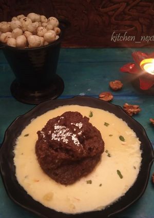 A picture of Walnut Halwa with Rabdi.