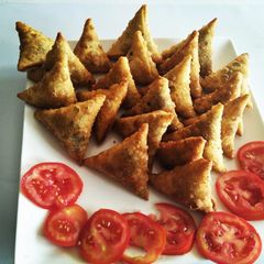 A picture of Special Samosa.