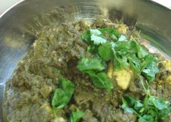 Easiest Way to Cook Yummy Saag Paneer Indian Spinach Curry