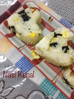 Foto resep Nasi Kepal Sederhana