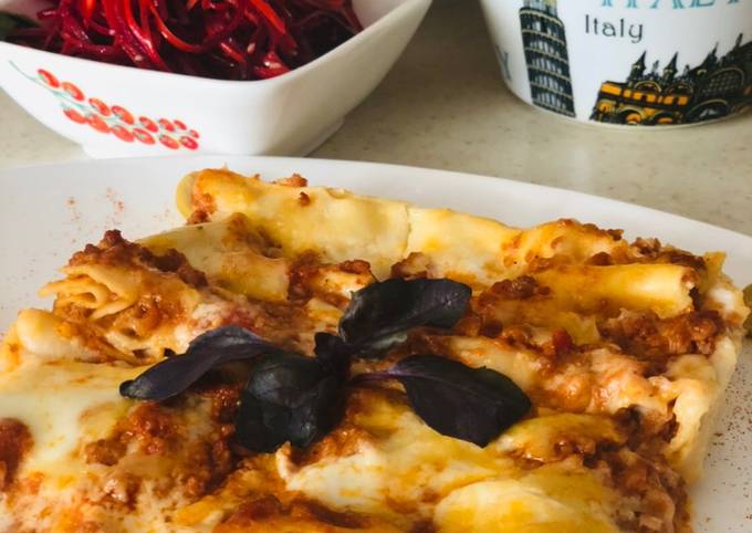 Лазанья Болоньезе