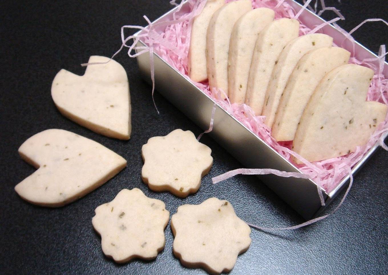 Sakura Petal Cookies
