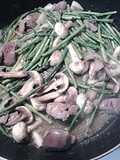 Asparagus and mushrooms with Duck liver