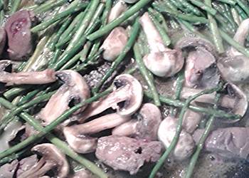 Ultimate Prepare Recipe Asparagus and mushrooms with Duck liver Very Delicious