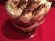 Una foto de almíbar de amaretto