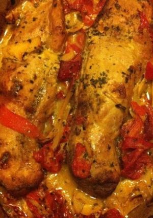 Une photo de Filets mignons crème de moutarde poivrons rouges et pousses de bambou