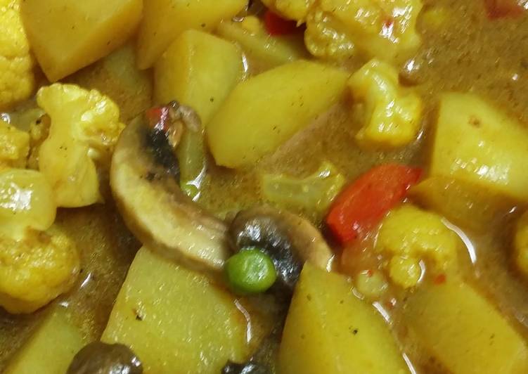 Cauliflower and Potato Curry