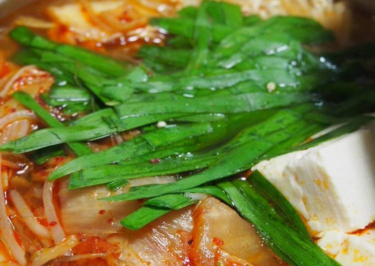 Simple Way to Cook Perfect Delicious Kimchi Hot Pot For One