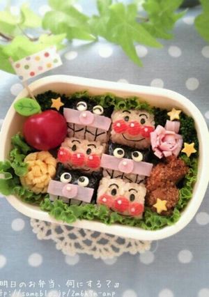 A picture of Character Bento Anpanman and Baikinman.