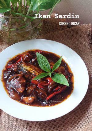 Gambar Ikan Sardin Goreng Kicap