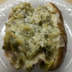 A picture of Turkey, Broccoli and Havarti Cheese Topped Baked Potato.