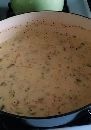 A picture of Bacon Cheeseburger Soup.