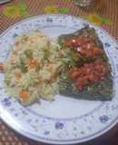 Tortilla de espinaca y zanahoria con un arroz con verduras