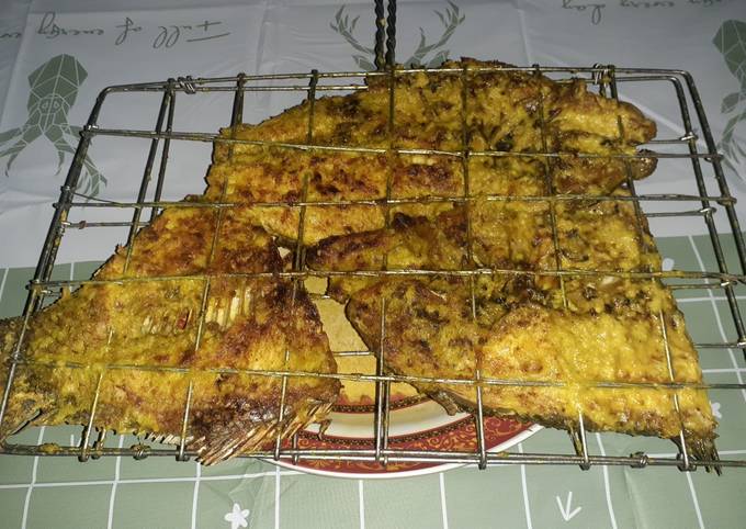 THIS IS IT!  How to Make Ikan Bakar Kuning ala Mama