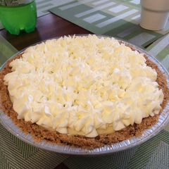 A picture of Key Lime Pie.