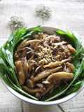 Spicy Meat Soboro and Mushroom Rice Bowl