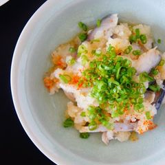 A picture of Vinegared Mackerel and Grated Daikon Radish.