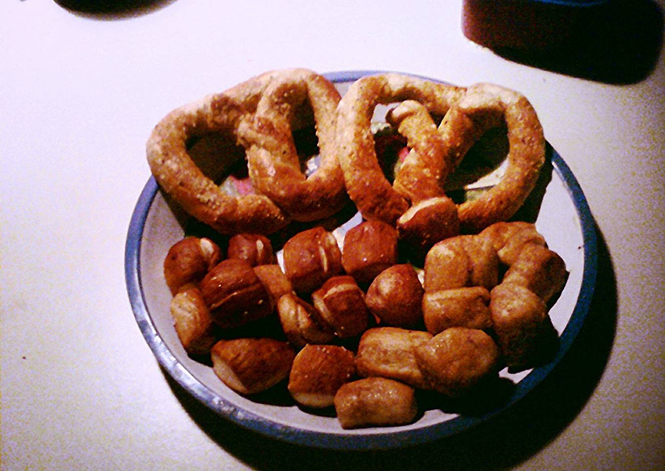 Super Soft Pretzels and Pretzel Bites (nuggets)