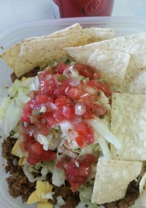 A picture of Easy Taco Salad.