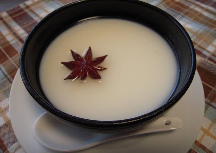 Jiggly Almond Jelly with Star Anise