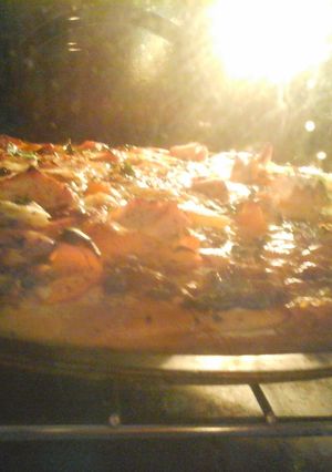 A picture of Pizza dough.