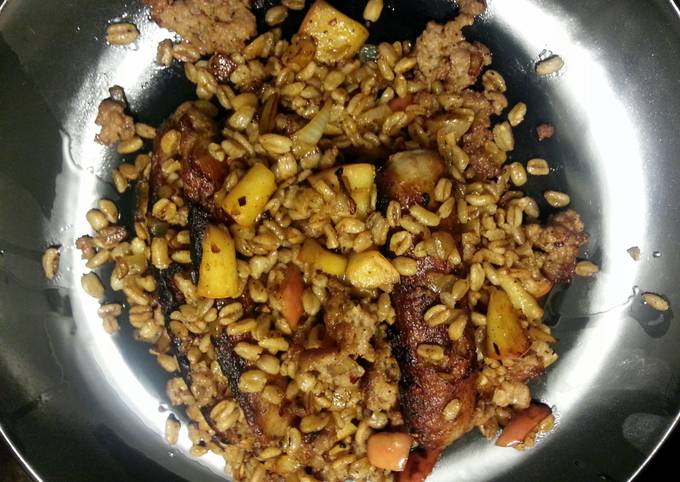 Recipe of Quick Farro with Sausage &amp;amp; Apples