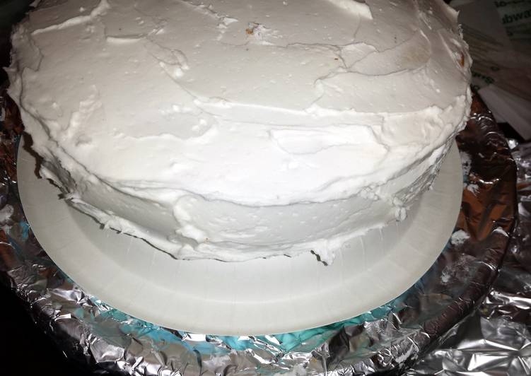 Leah's Basic Butter Cream Frosting
