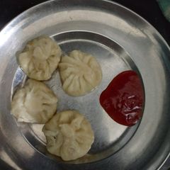 Steamed momos A picture of Steamed momos.