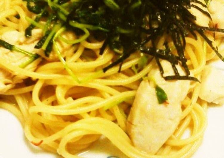 How to Prepare Super Quick Homemade Chicken Tender &amp; Pea Shoots Spicy Japanese Pasta