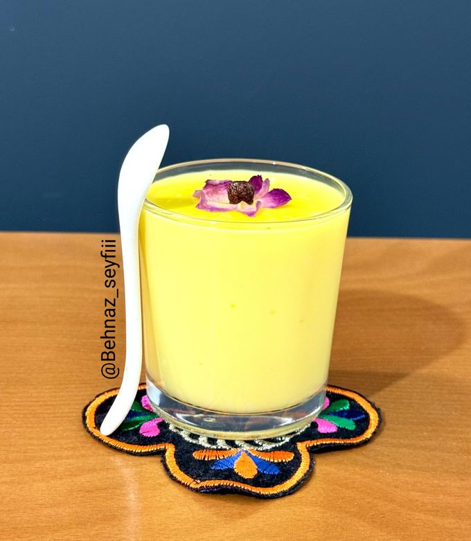 عکسی از دستور پودینگ زعفرانی