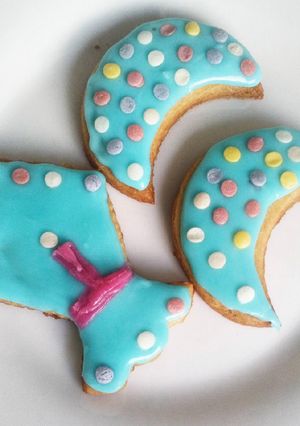 A picture of Ramadan cookies.