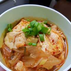 รูปของ Kimchi Jjigae (sup kimchi)