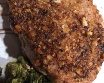 Easy Cooking Recipe Pecan and Onion Crusted Pork Chops Delicious Simple