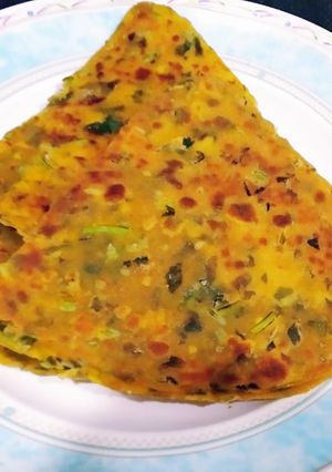 मेथी का खस्ता पराठा (Methi ka khasta paratha recipe in Hindi) रेसिपी मुख्य फोटो