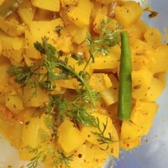 Sorse Kaccha Pepper Tarkari / Raw papaya with Mustard Seed Paste A picture of Sorse Kaccha Pepper Tarkari / Raw papaya with Mustard Seed Paste.