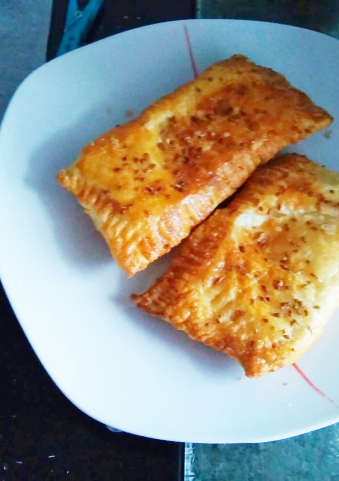 Una foto de Napolitanas de jamón York y queso en freidora Cosori