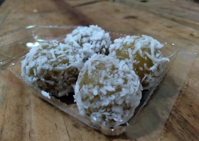 Klepon ubi isi coklat