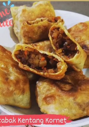 Foto resep Martabak Kari Kentang Kornet