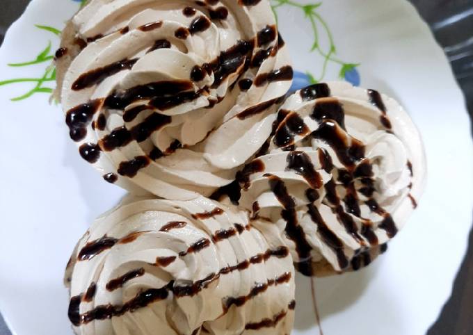 Recipe of Speedy Banana wheat cupcakes