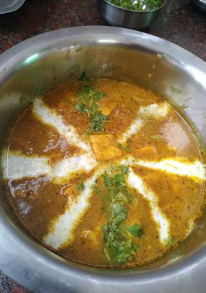 A picture of Shahi paneer in restaurant style.