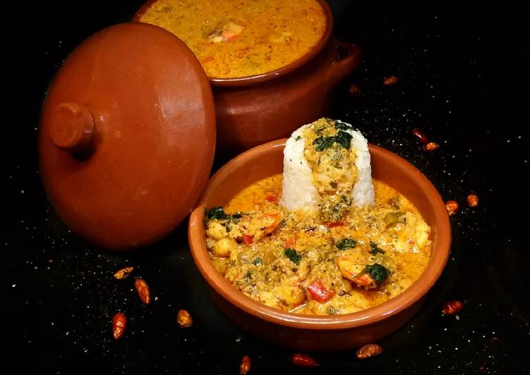 Cazuela de gambas con especias y leche de coco