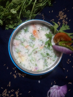 मिक्स वेज रायता (mix veg raita recipe in Hindi) रेसिपी मुख्य फोटो