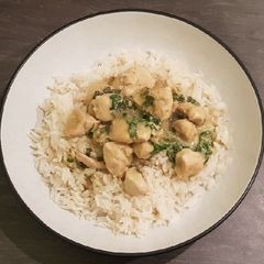 A picture of Thai Green Curry.
